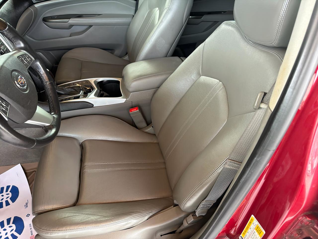 Cadillac SRX FWD 4dr Luxury Collection 2012