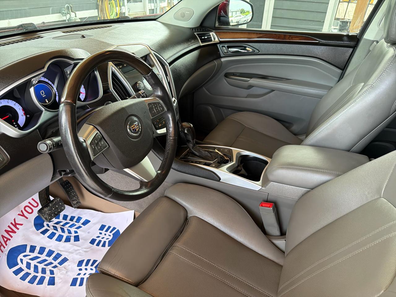 Cadillac SRX FWD 4dr Luxury Collection 2012