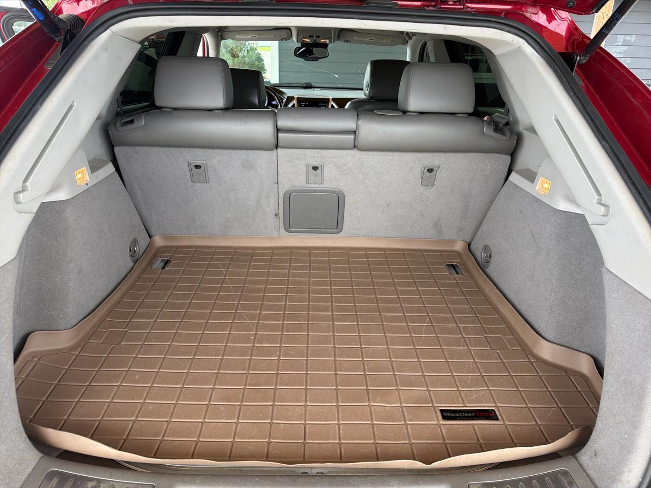 Cadillac SRX FWD 4dr Luxury Collection 2012