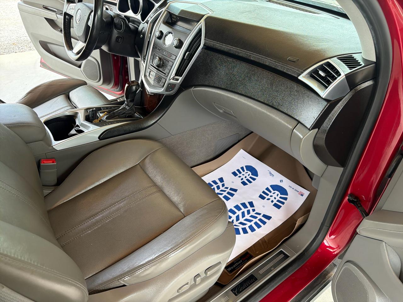 Cadillac SRX FWD 4dr Luxury Collection 2012