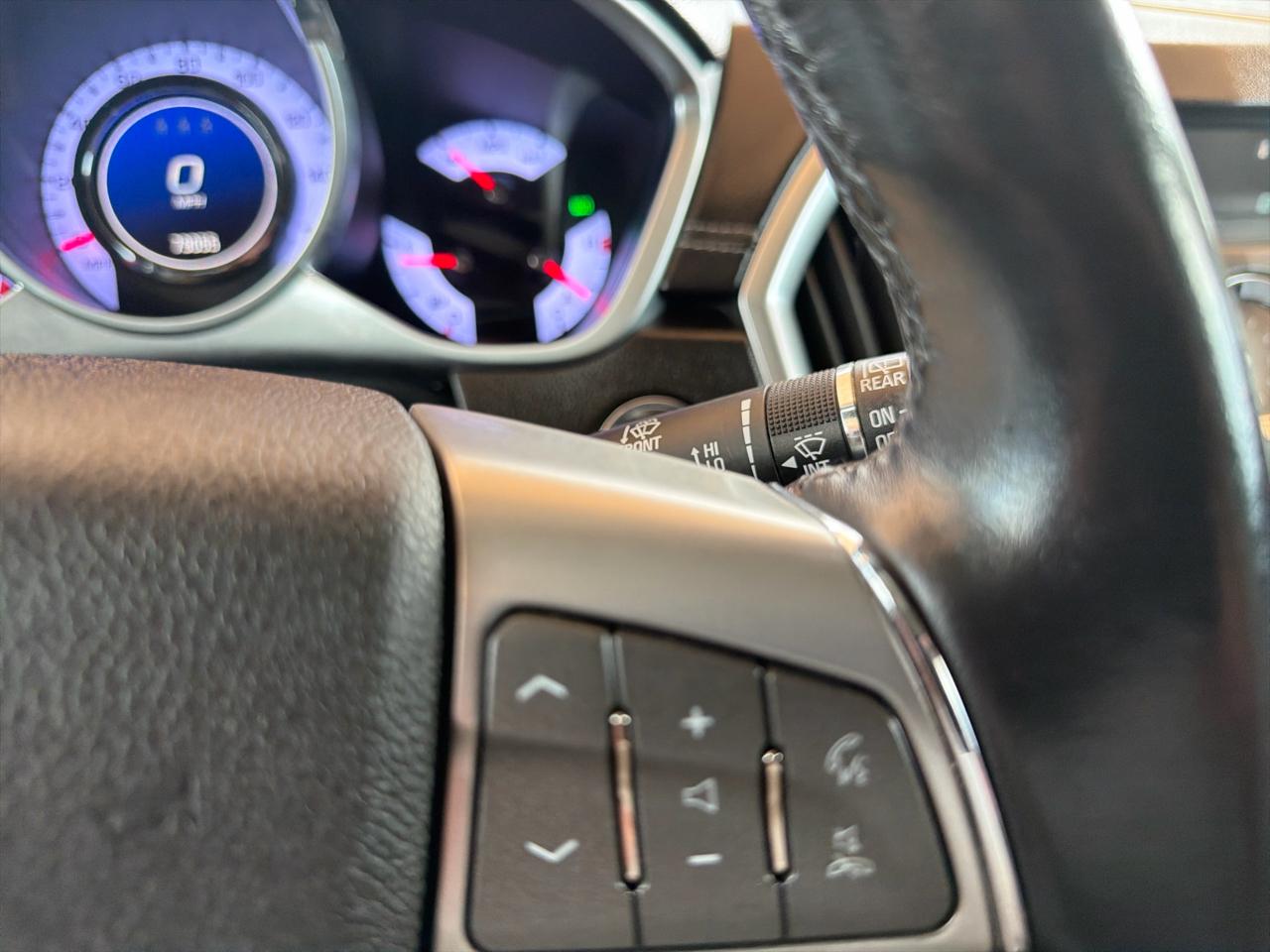 Cadillac SRX FWD 4dr Luxury Collection 2012