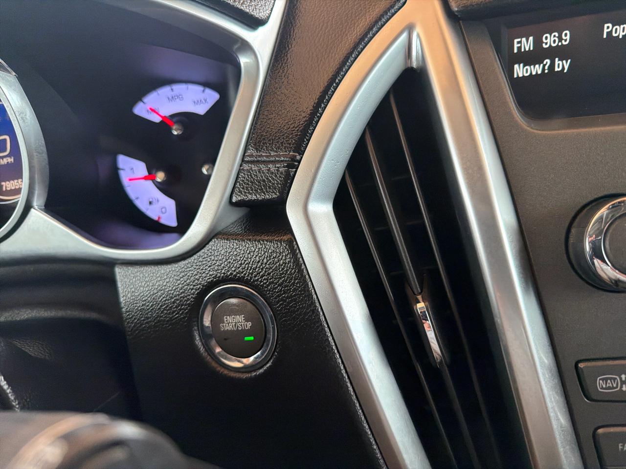 Cadillac SRX FWD 4dr Luxury Collection 2012
