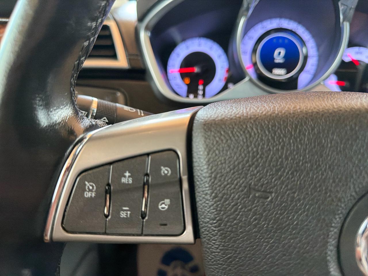 Cadillac SRX FWD 4dr Luxury Collection 2012