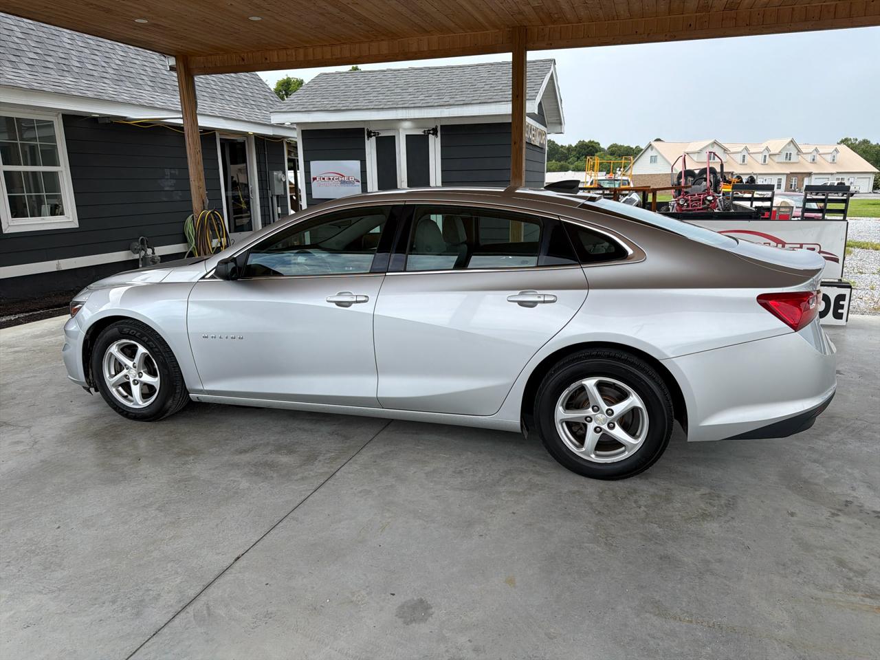Chevrolet Malibu 4dr Sdn LS w/1LS 2017