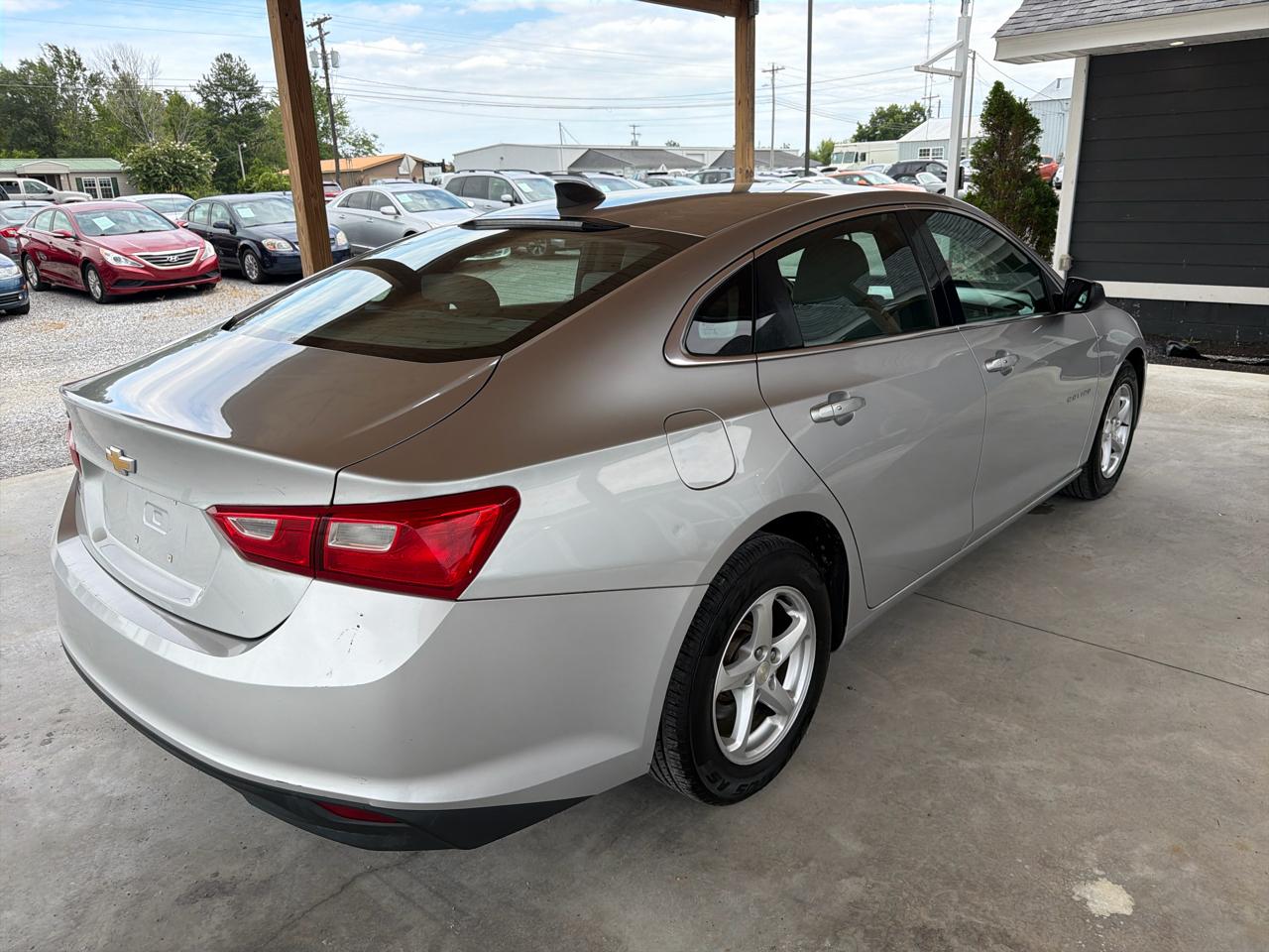 Chevrolet Malibu 4dr Sdn LS w/1LS 2017