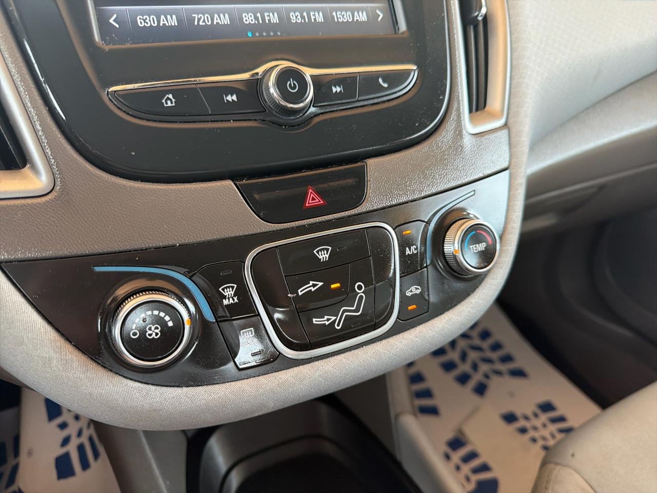 Chevrolet Malibu 4dr Sdn LS w/1LS 2017