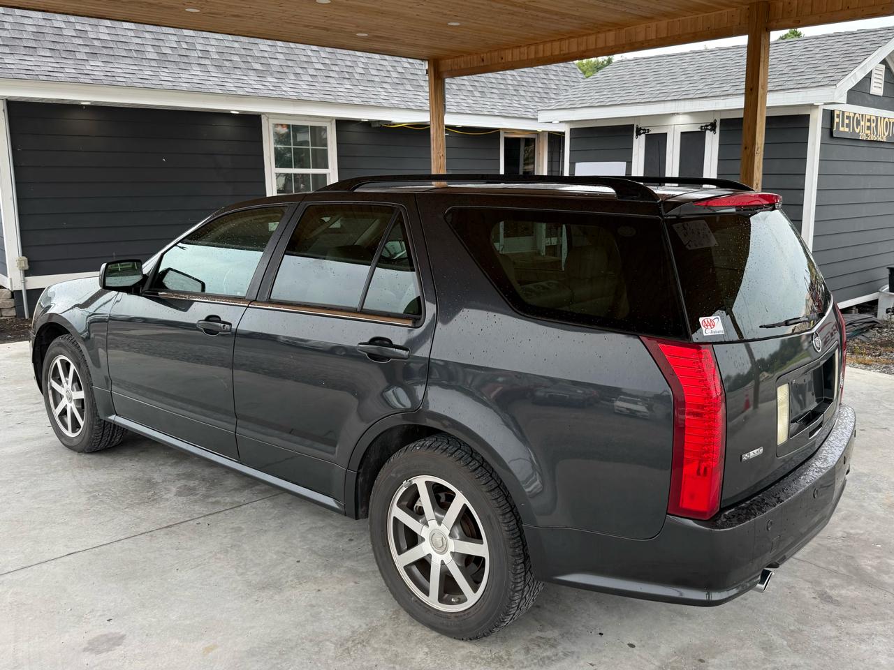 Cadillac SRX 4dr V8 SUV 2004