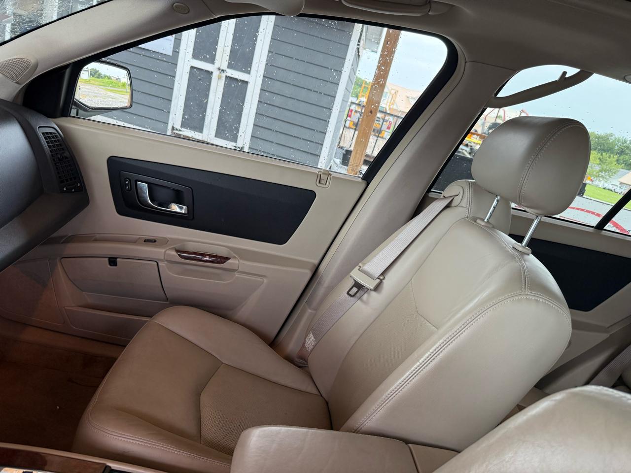 Cadillac SRX 4dr V8 SUV 2004