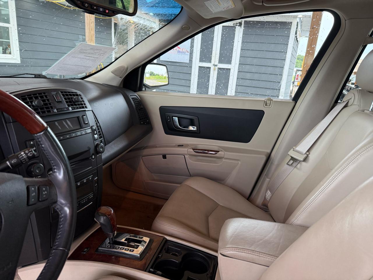 Cadillac SRX 4dr V8 SUV 2004