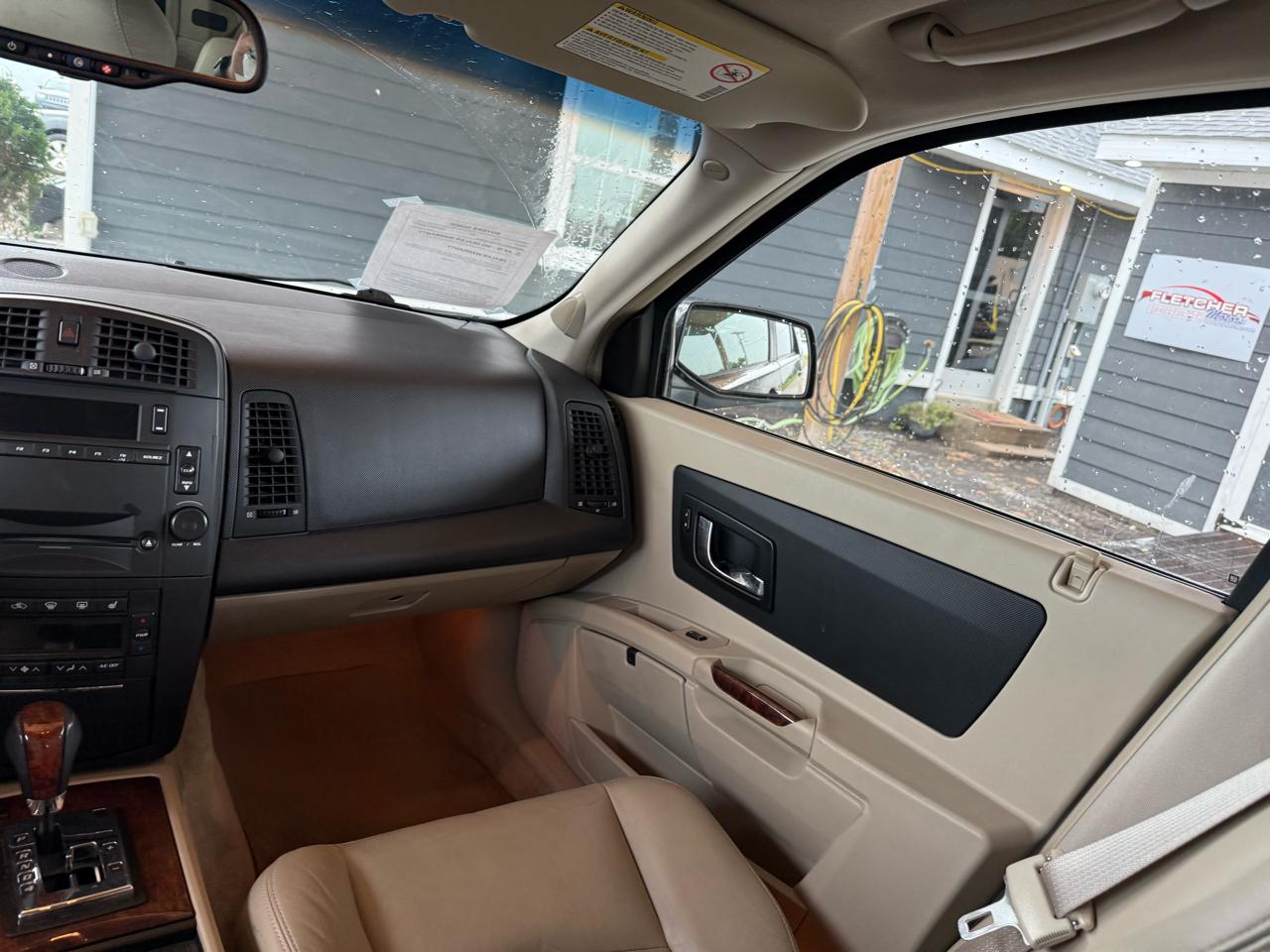 Cadillac SRX 4dr V8 SUV 2004