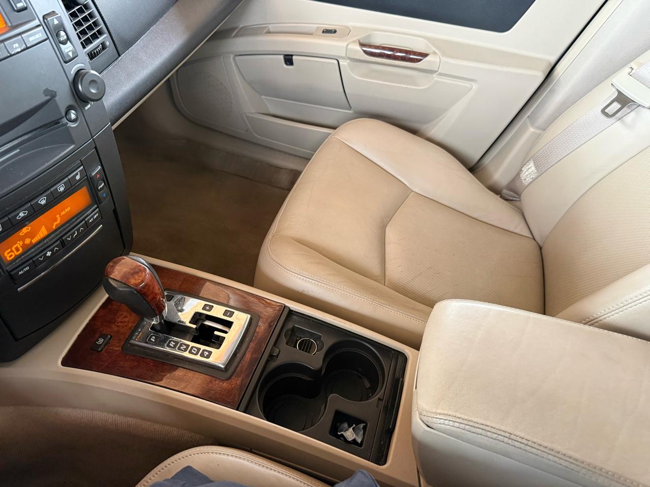 Cadillac SRX 4dr V8 SUV 2004