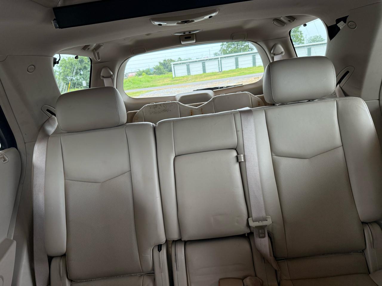 Cadillac SRX 4dr V8 SUV 2004