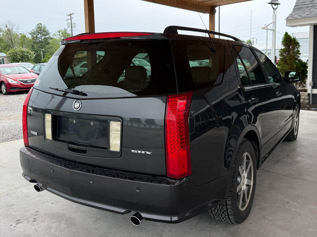 Cadillac SRX 4dr V8 SUV 2004
