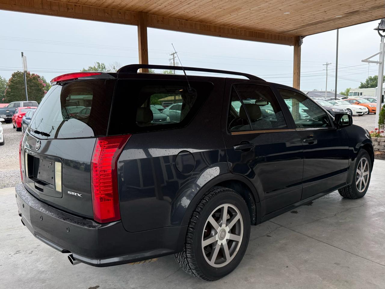 Cadillac SRX 4dr V8 SUV 2004