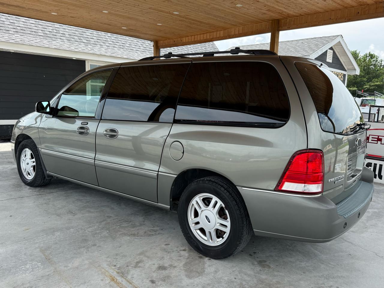 Ford Freestar Wagon 4dr SEL 2005