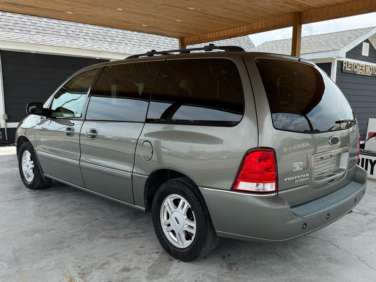 Ford Freestar Wagon 4dr SEL 2005