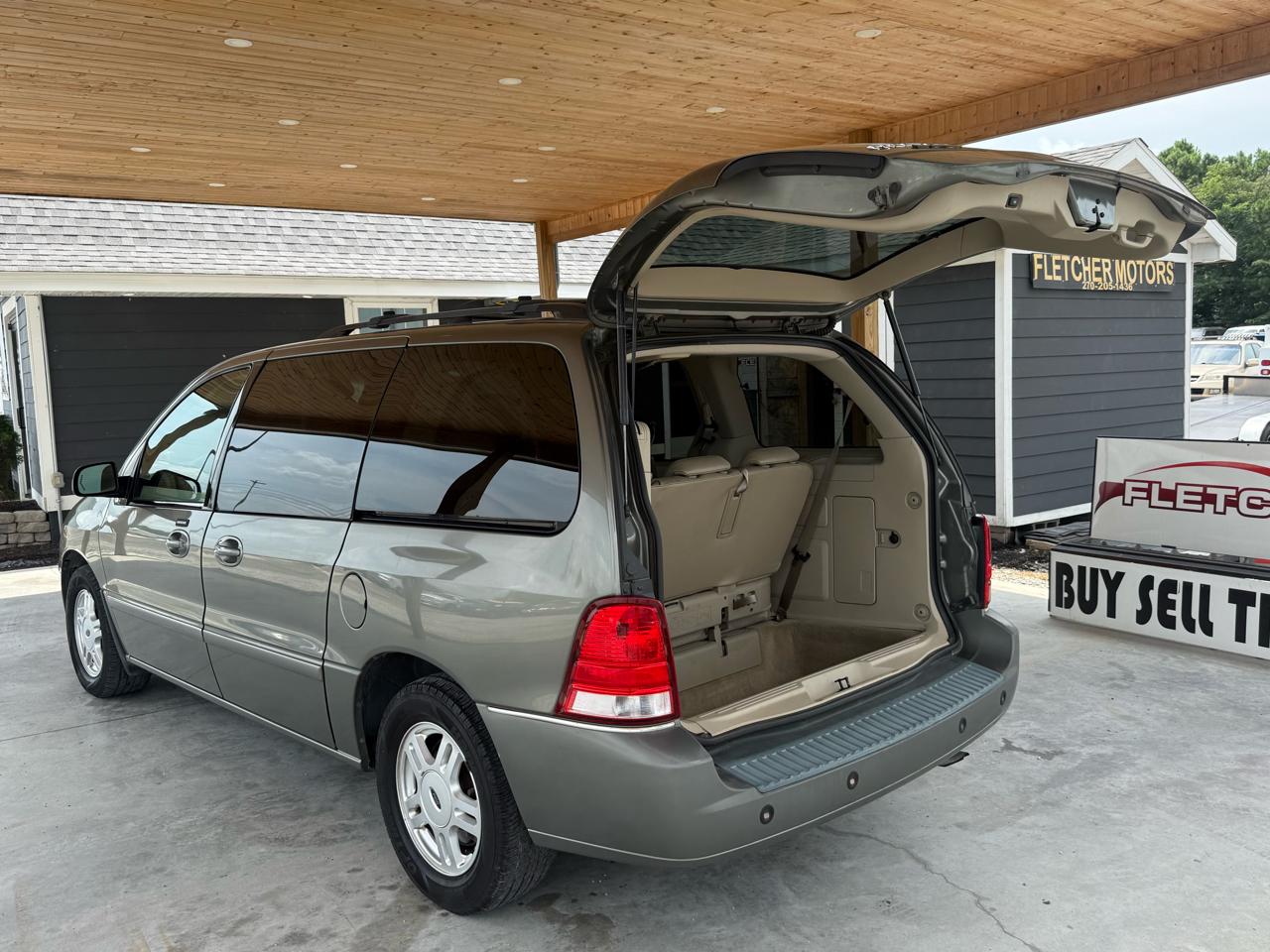 Ford Freestar Wagon 4dr SEL 2005