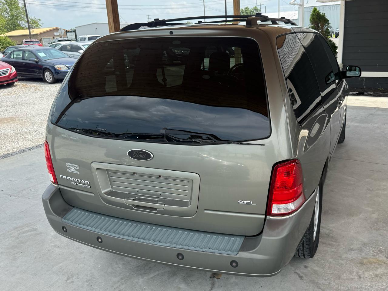 Ford Freestar Wagon 4dr SEL 2005