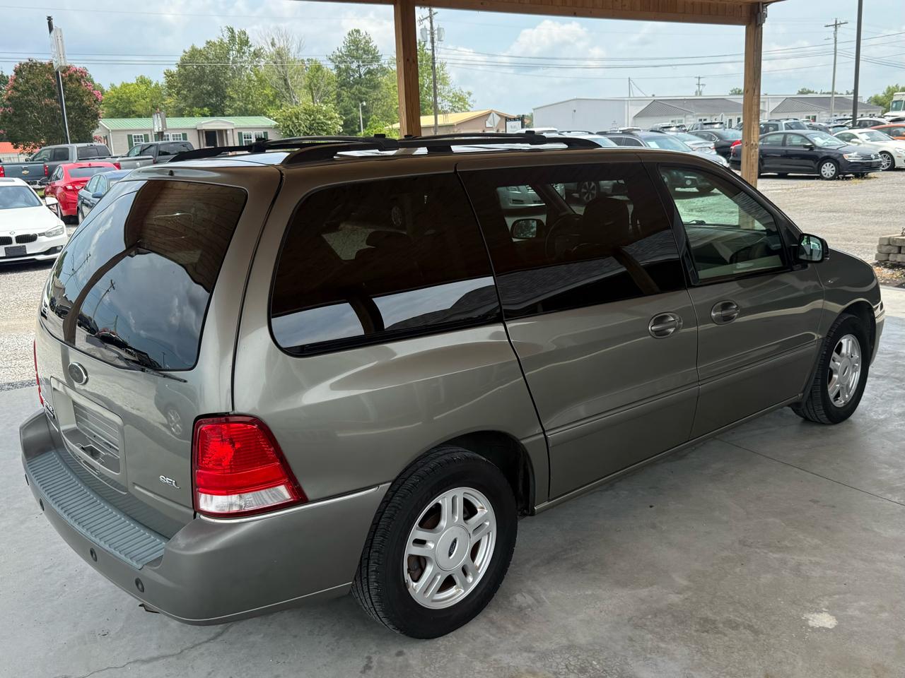 Ford Freestar Wagon 4dr SEL 2005