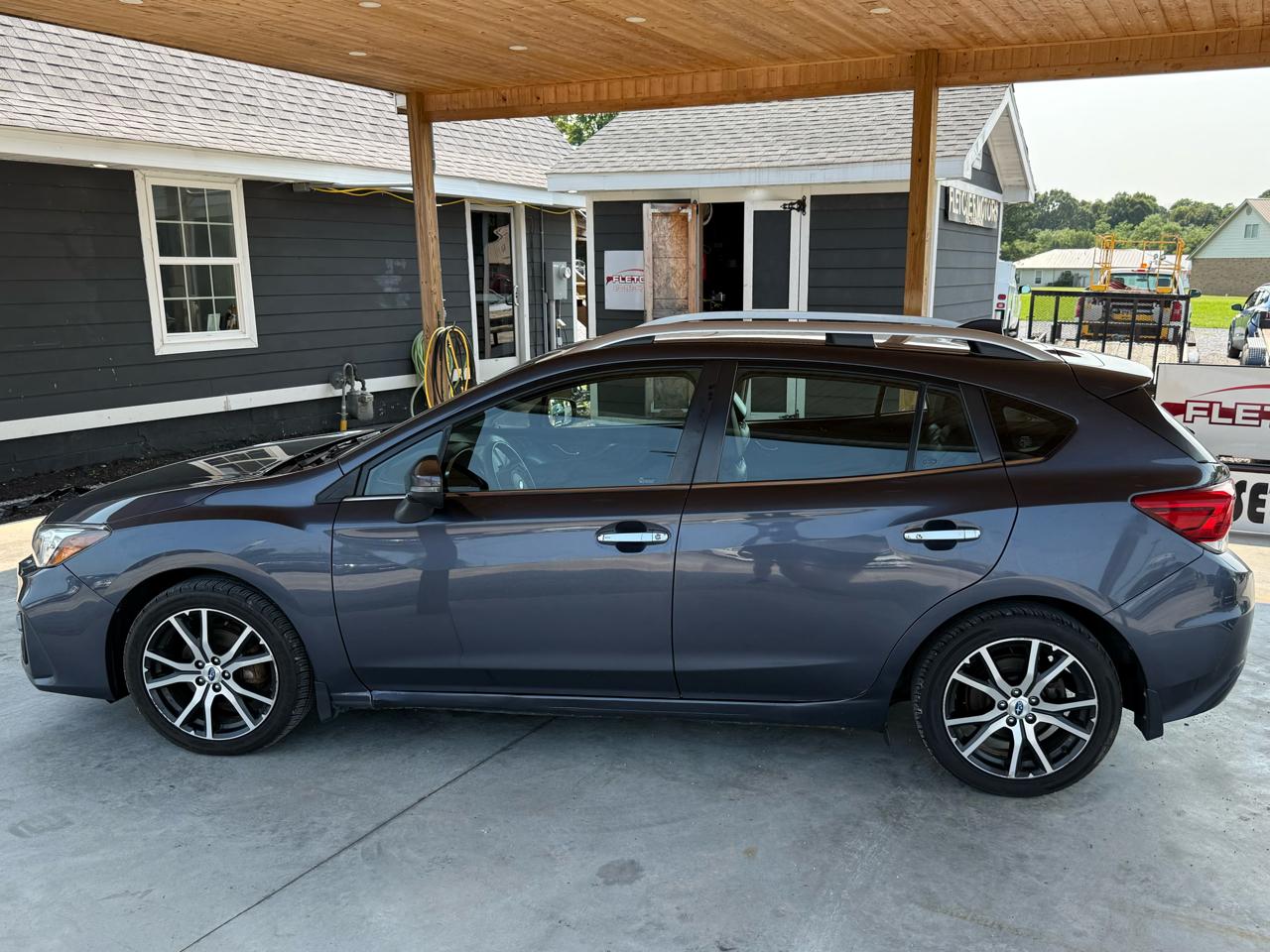 Subaru Impreza 2.0i Limited 5-door CVT 2017