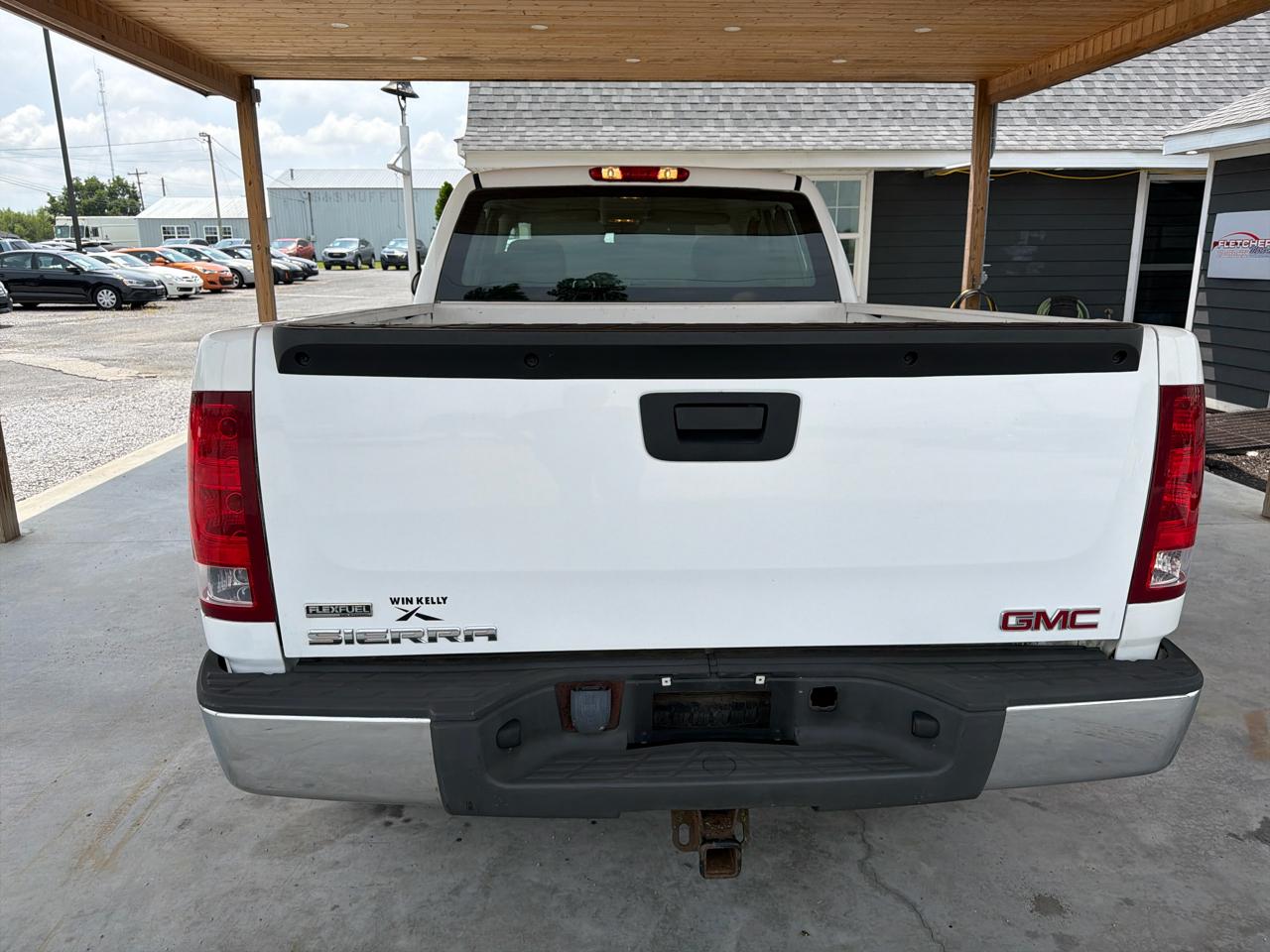 GMC Sierra 1500 2WD Ext Cab 143.5" Work Truck 2010