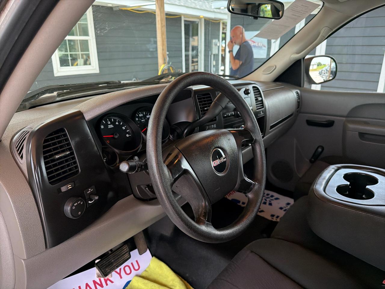 GMC Sierra 1500 2WD Ext Cab 143.5" Work Truck 2010