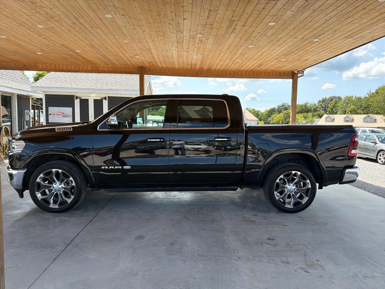 RAM 1500 Longhorn 4x4 Crew Cab 5'7" Box 2021