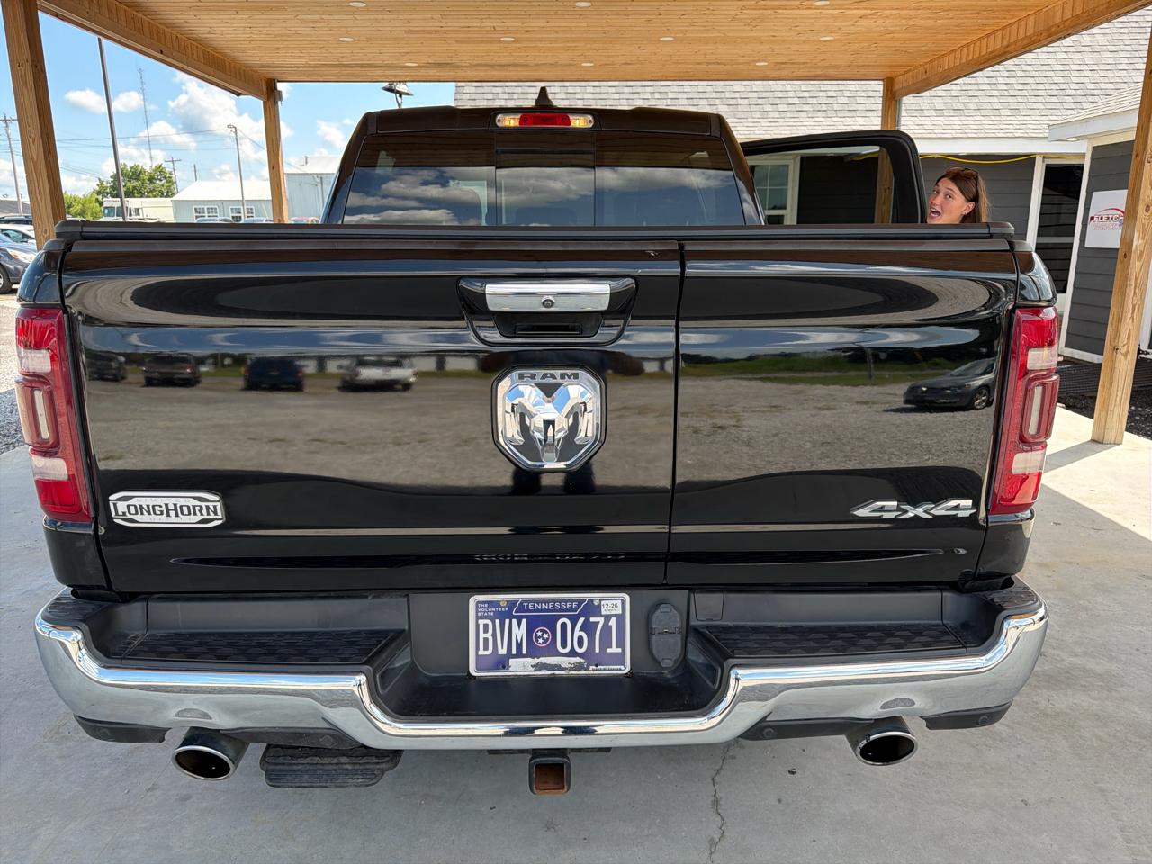 RAM 1500 Longhorn 4x4 Crew Cab 5'7" Box 2021