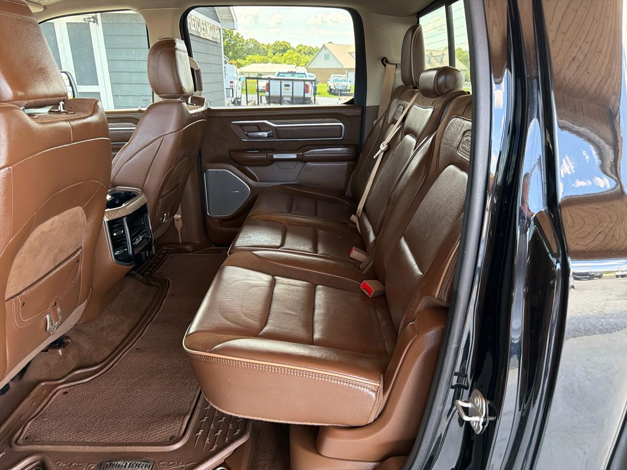 RAM 1500 Longhorn 4x4 Crew Cab 5'7" Box 2021