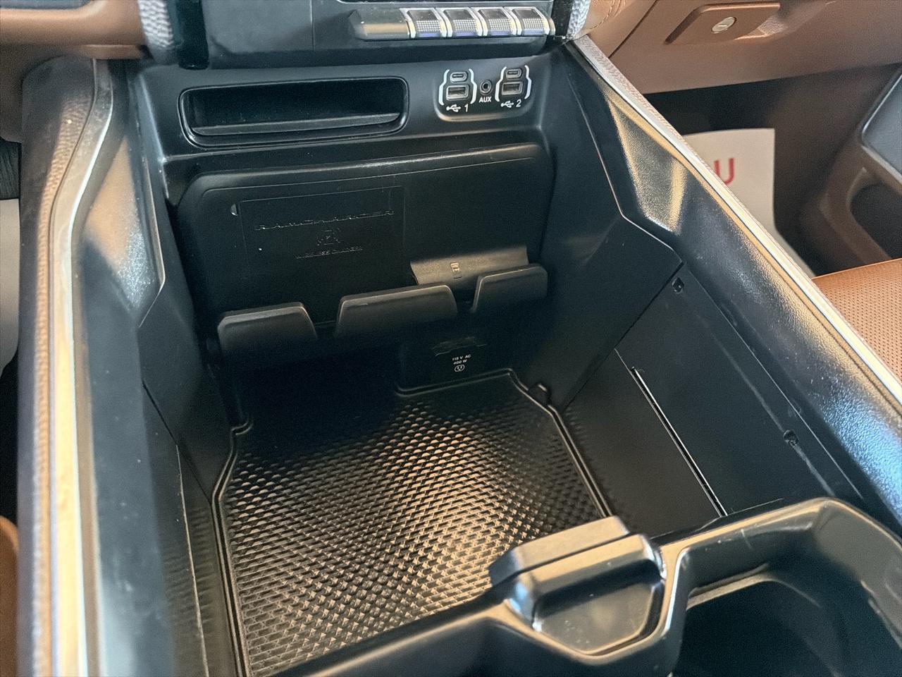 RAM 1500 Longhorn 4x4 Crew Cab 5'7" Box 2021