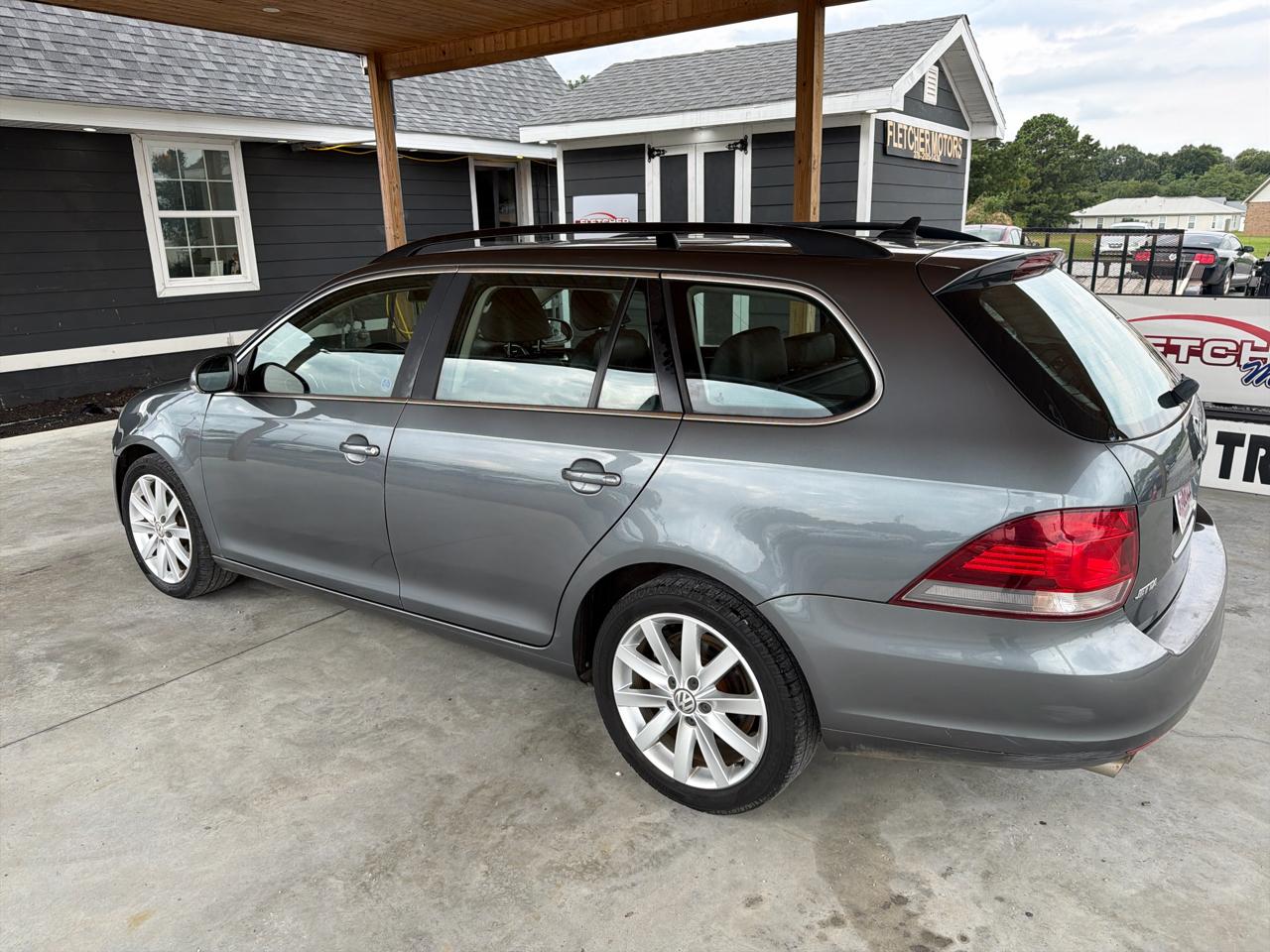 Volkswagen Jetta SportWagen 4dr DSG TDI 2014