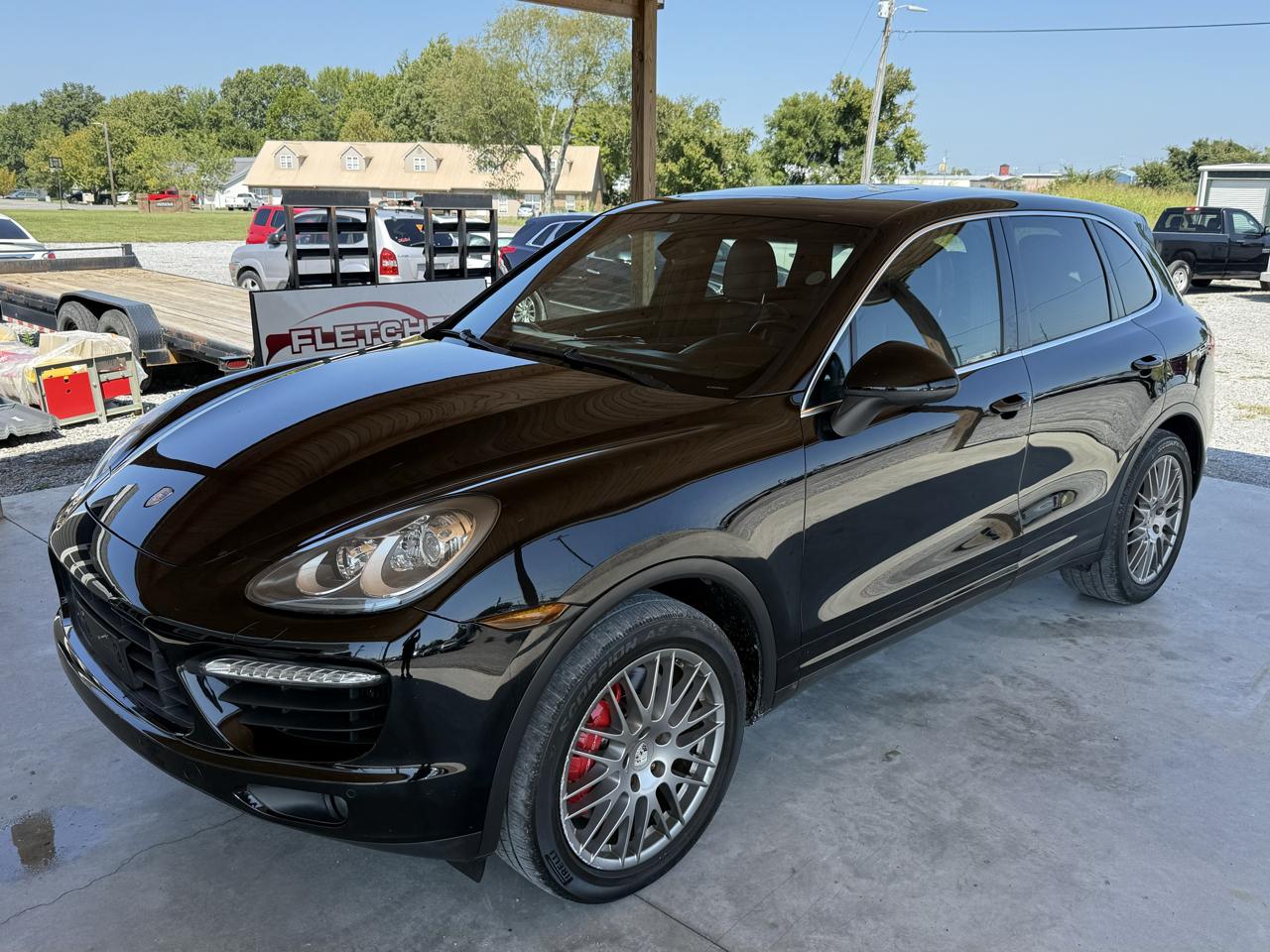 Porsche Cayenne AWD 4dr Turbo 2011