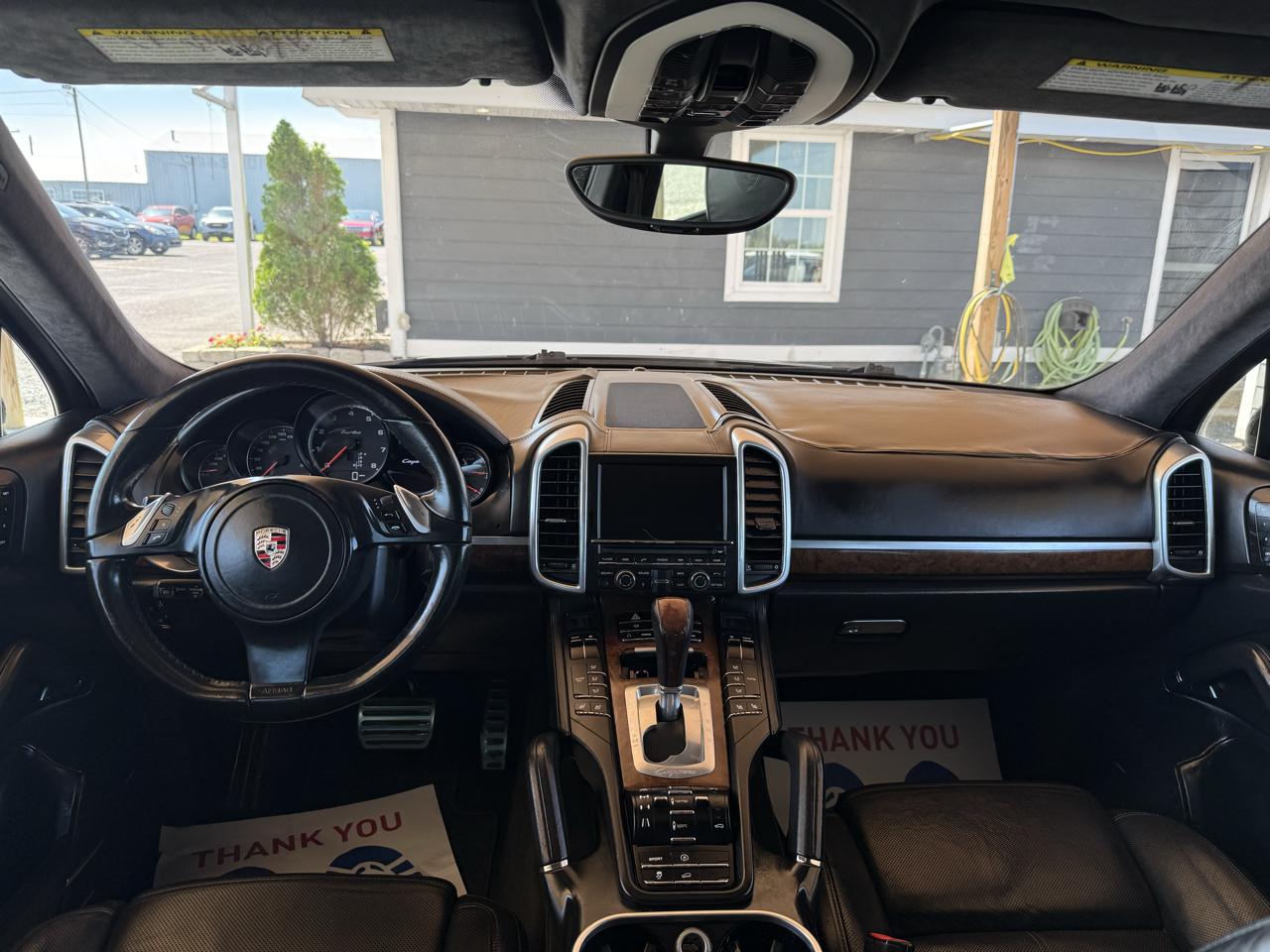 Porsche Cayenne AWD 4dr Turbo 2011