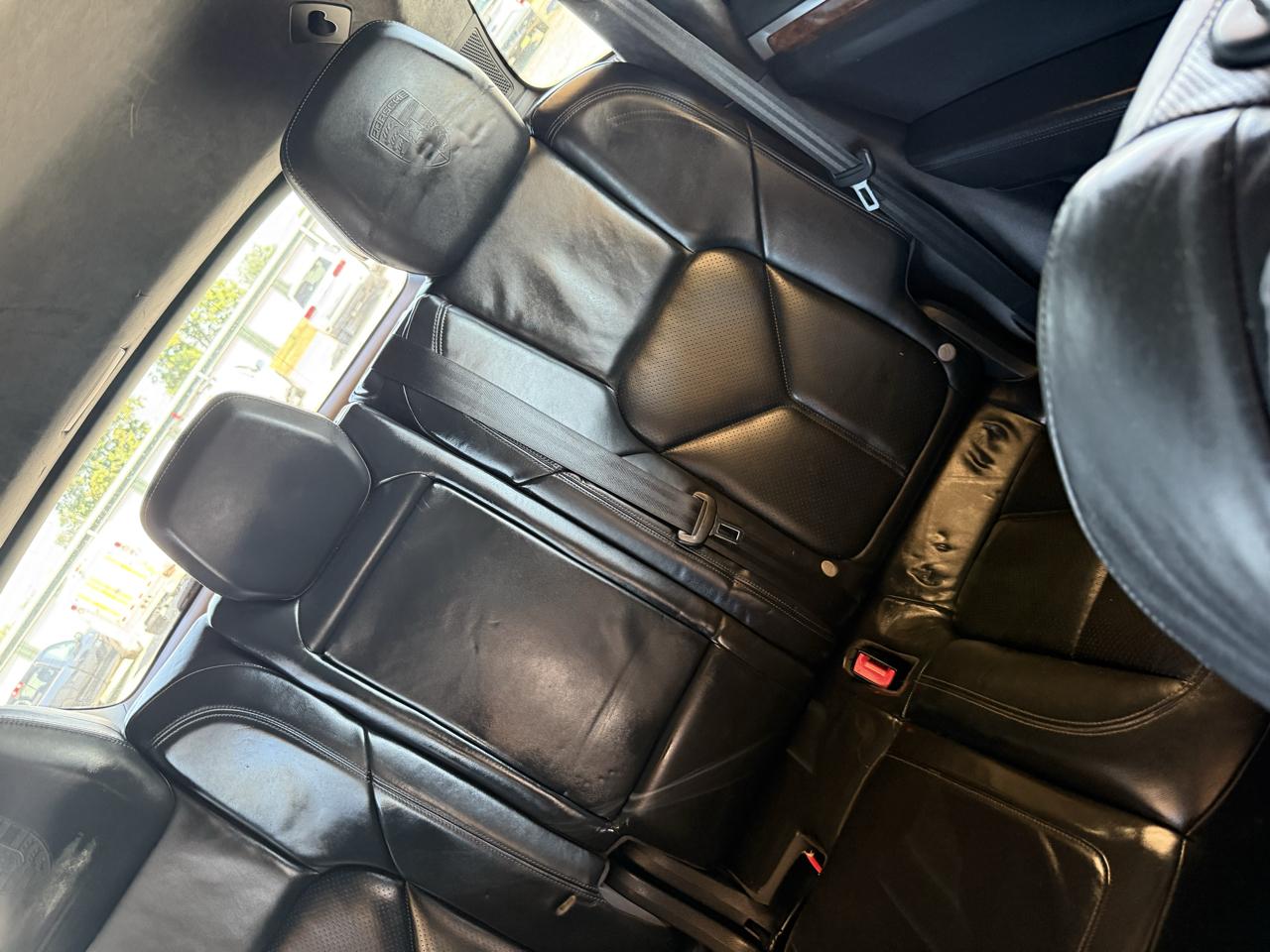 Porsche Cayenne AWD 4dr Turbo 2011