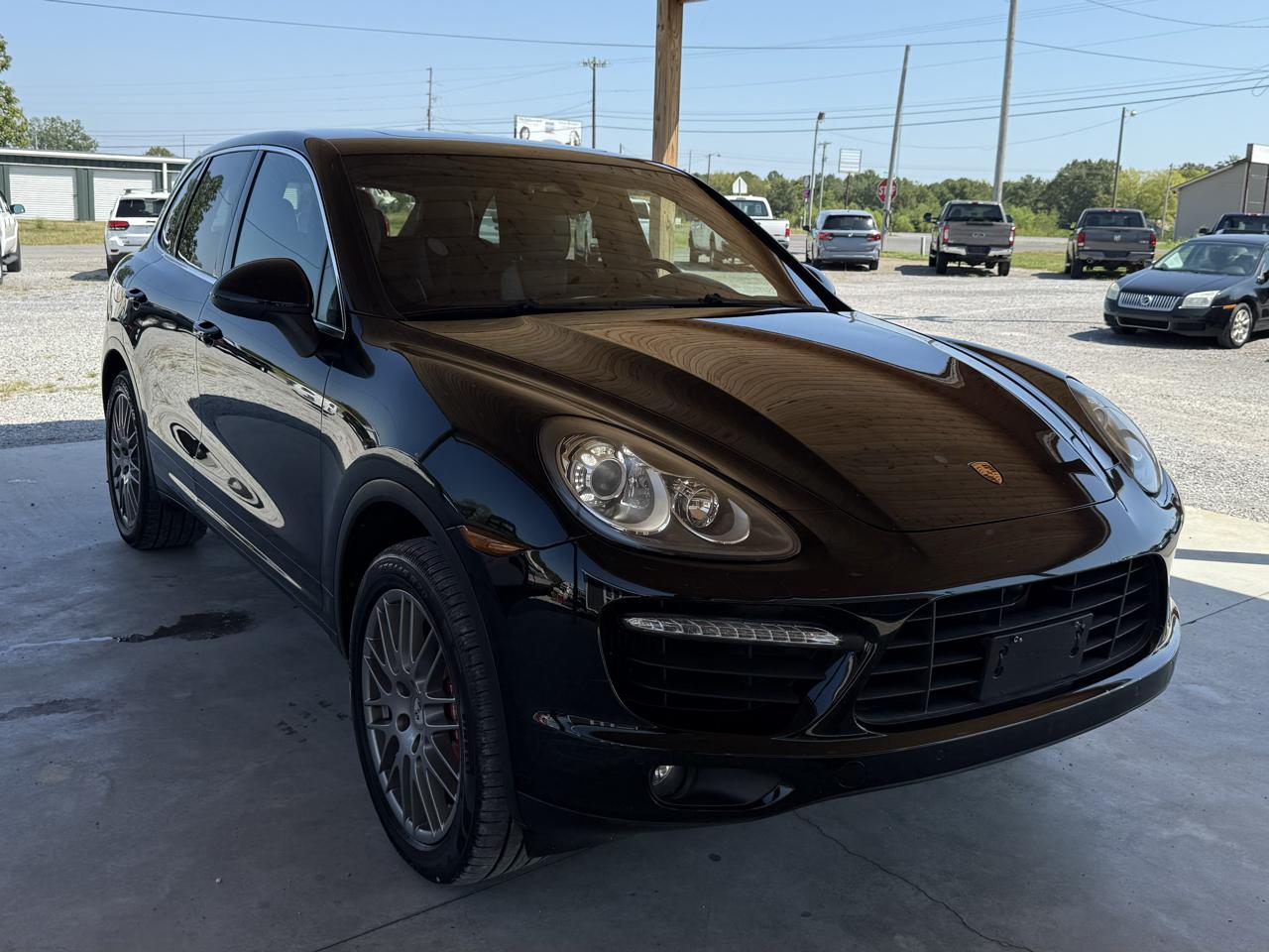 Porsche Cayenne AWD 4dr Turbo 2011