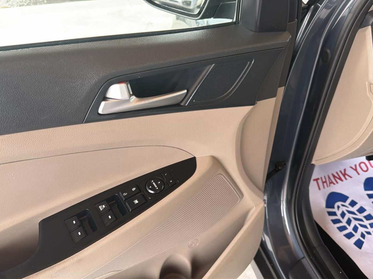 Hyundai Tucson SE FWD 2020