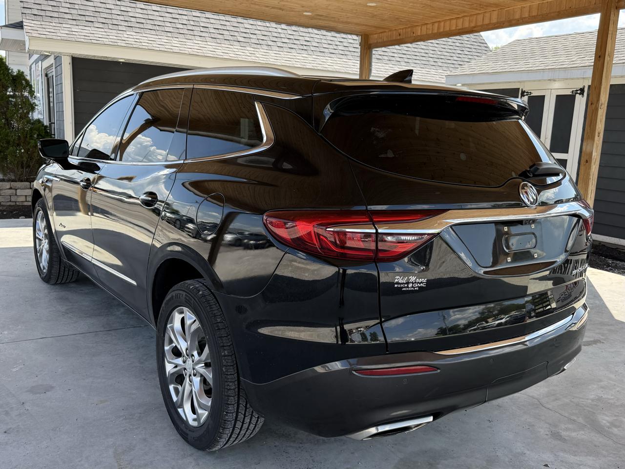 Buick Enclave FWD 4dr Avenir 2019