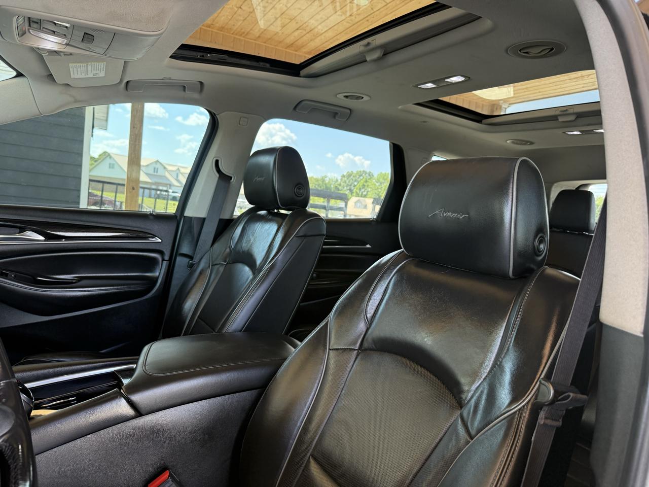 Buick Enclave FWD 4dr Avenir 2019