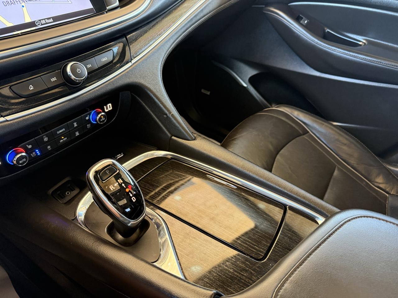 Buick Enclave FWD 4dr Avenir 2019