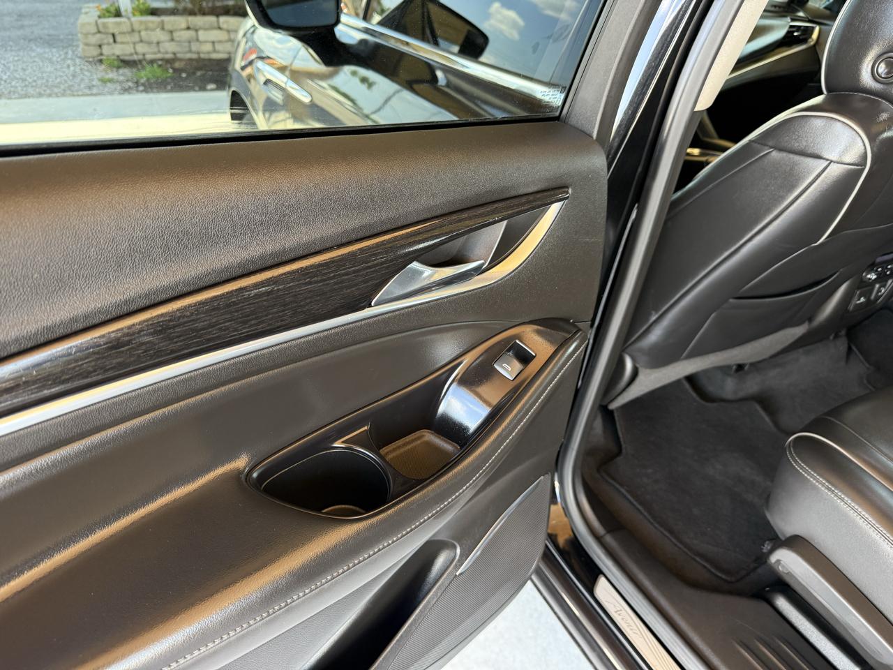 Buick Enclave FWD 4dr Avenir 2019
