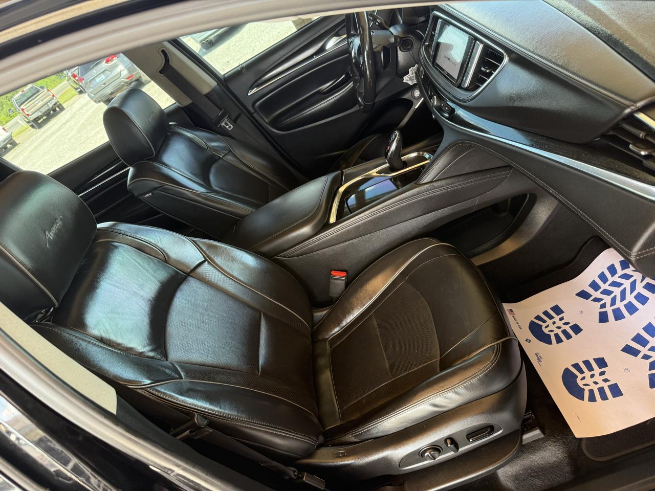 Buick Enclave FWD 4dr Avenir 2019