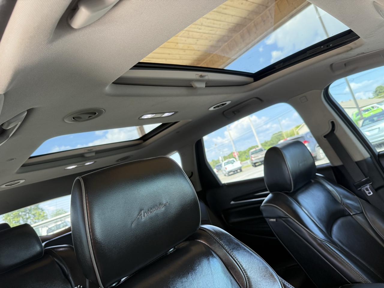 Buick Enclave FWD 4dr Avenir 2019