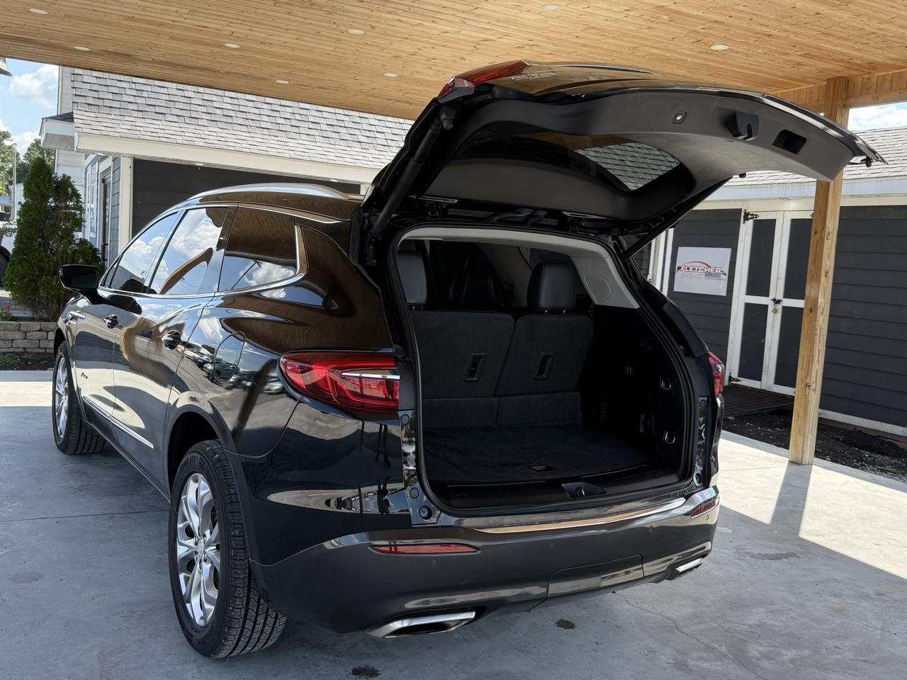 Buick Enclave FWD 4dr Avenir 2019