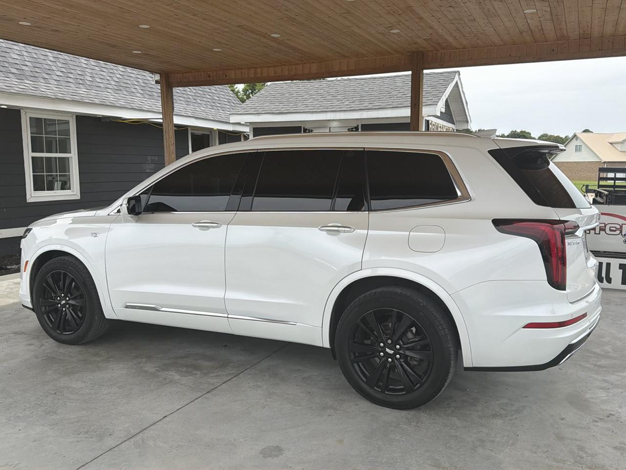 Cadillac XT6 FWD 4dr Premium Luxury 2021