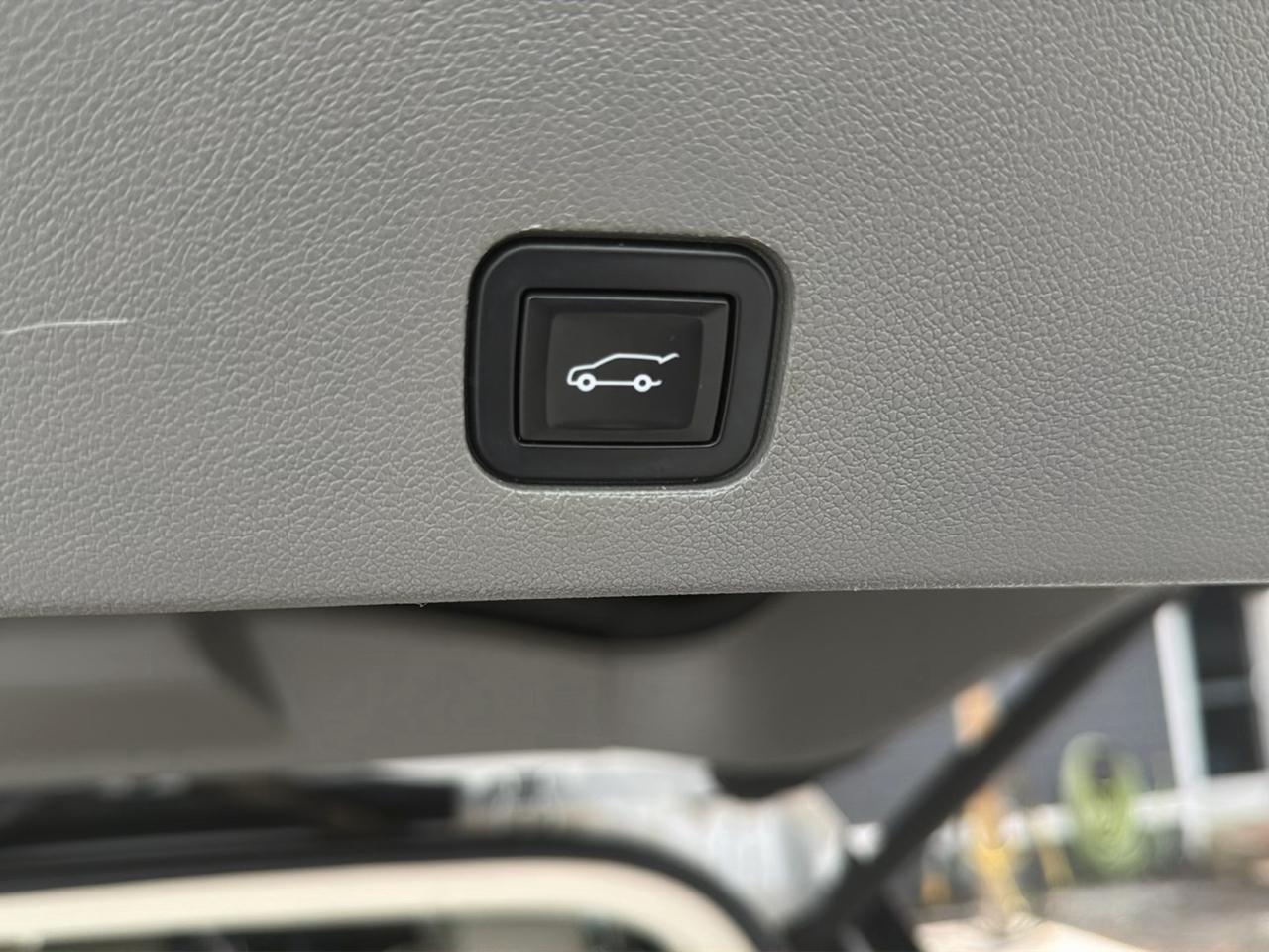 Cadillac XT6 FWD 4dr Premium Luxury 2021