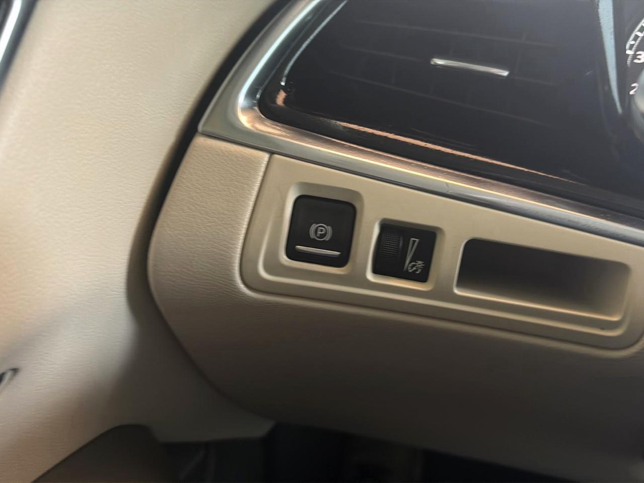 Cadillac XT6 FWD 4dr Premium Luxury 2021
