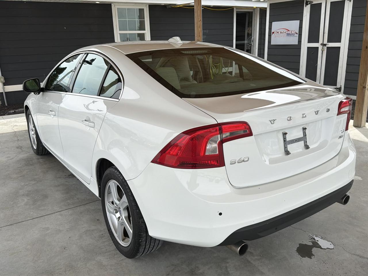 Volvo S60 4dr Sdn T5 AWD 2013