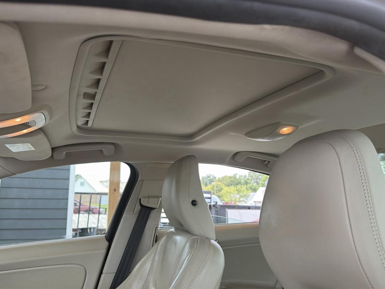 Volvo S60 4dr Sdn T5 AWD 2013