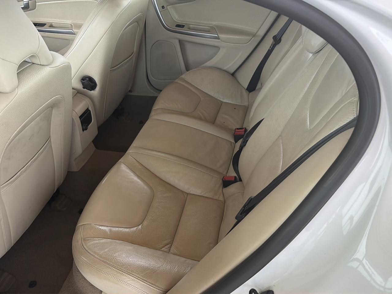 Volvo S60 4dr Sdn T5 AWD 2013