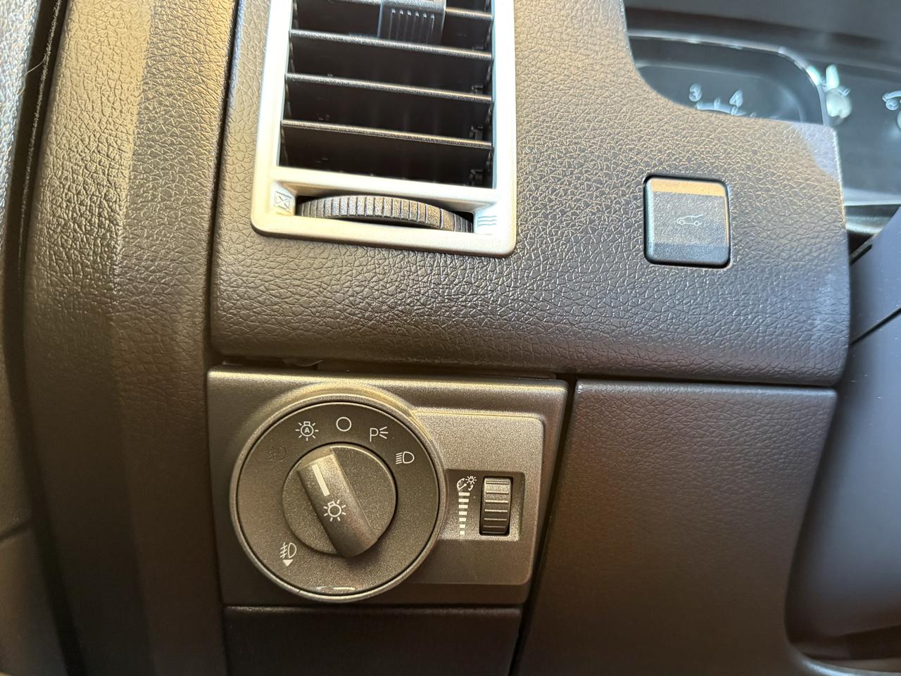 Lincoln MKX AWD 4dr 2008